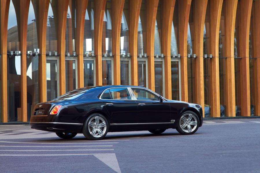  Bentley Mulsanne 2010 года  (фото 214 из 262)